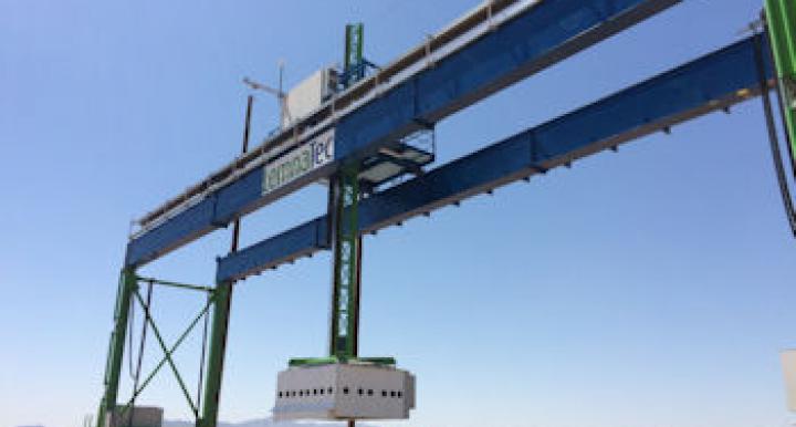 LemnaTec's Field Scanalyzer robot is being used to look for high-yielding bioenergy crops at the University of Arizona’s Maricopa Agricultural Center.